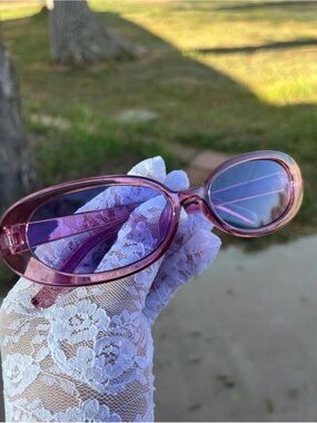 Pink Oval Frame Women's Sunglasses